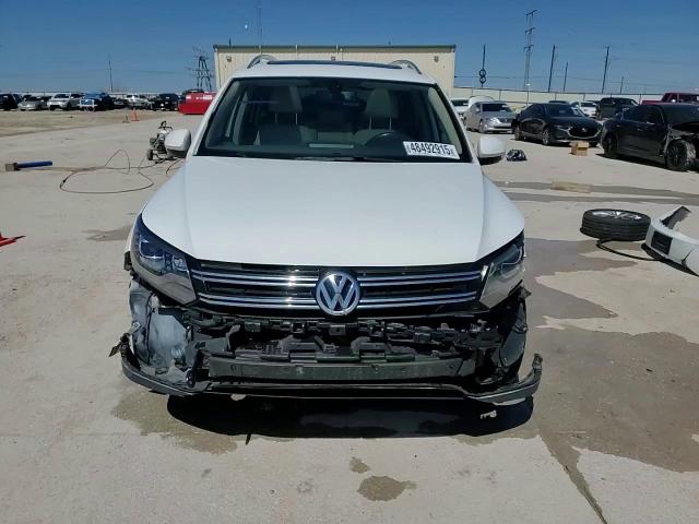 2016 Volkswagen Tiguan - Image 15