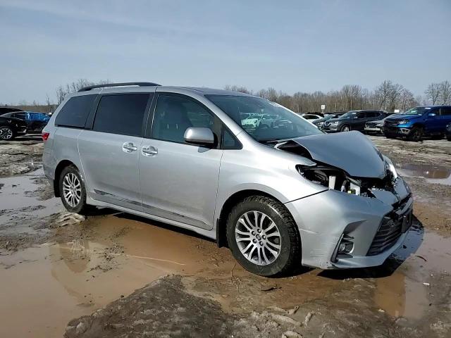 2018 Toyota Sienna - Image 15
