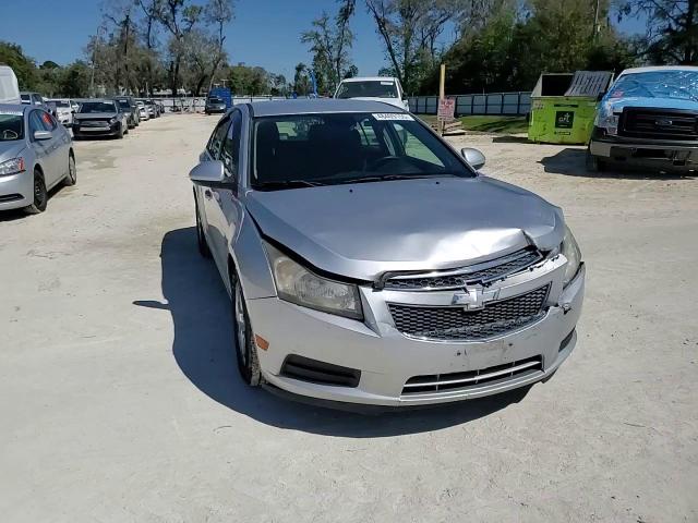2013 Chevrolet Cruze - Image 13