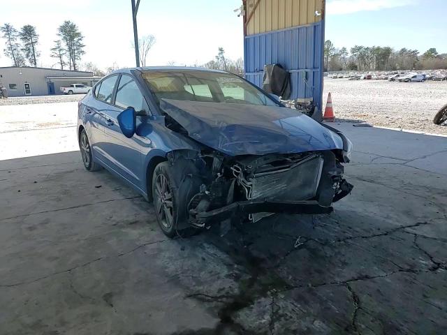 2017 Hyundai Elantra - Image 10