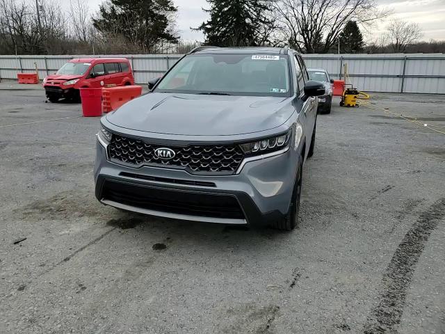 2021 Kia Sorento - Image 11