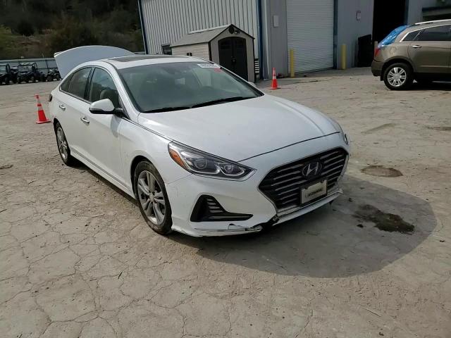 2018 Hyundai Sonata - Image 11