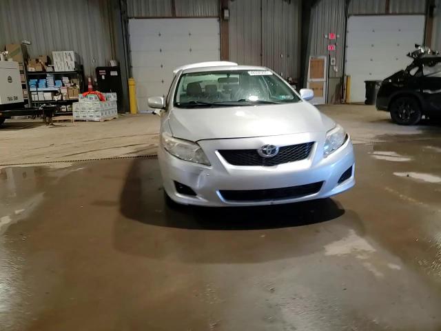 2010 Toyota Corolla - Image 11