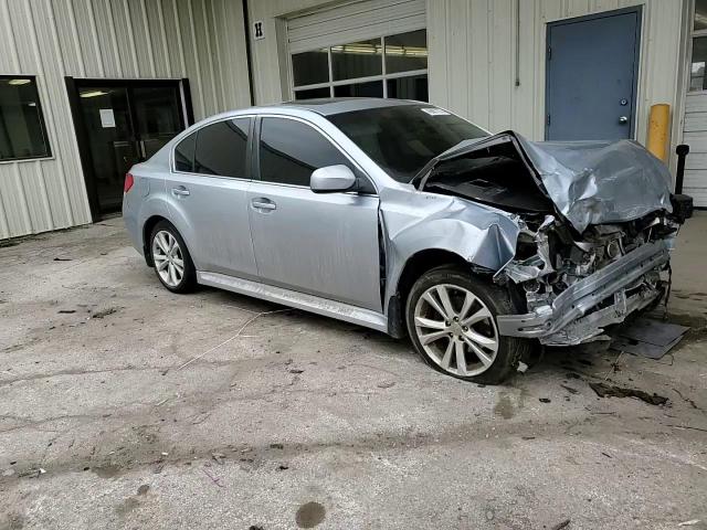 2013 Subaru Legacy - Image 10
