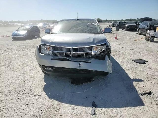 2007 Lincoln MKX - Image 12