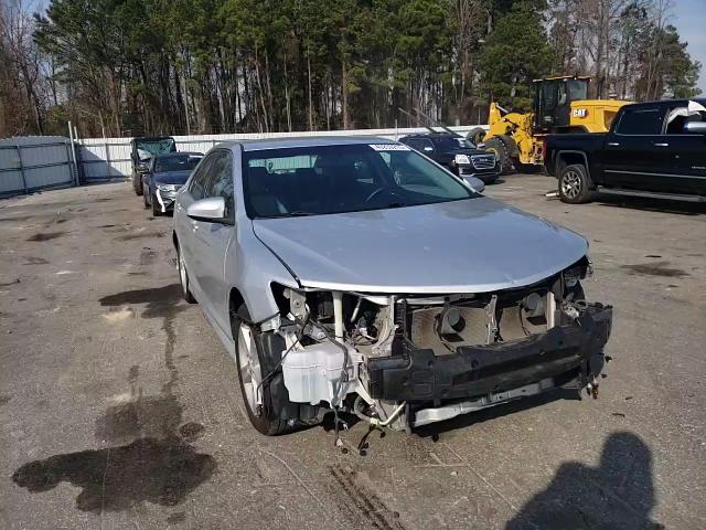 2014 Toyota Camry - Image 11
