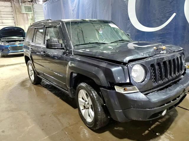 2014 Jeep Liberty (Patriot) - Image 14