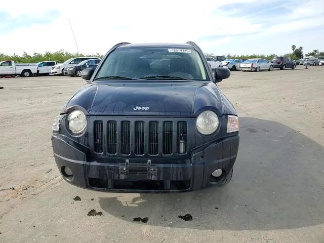 2010 Jeep Compass - Image 11