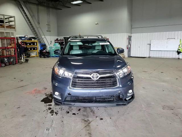 2015 Toyota Highlander - Image 11