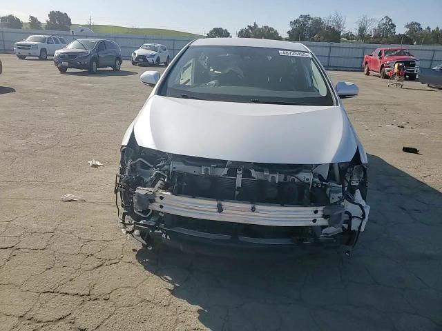 2022 Toyota Prius - Image 11