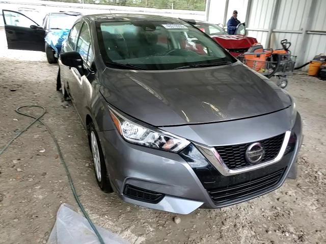 2020 Nissan Versa - Image 13