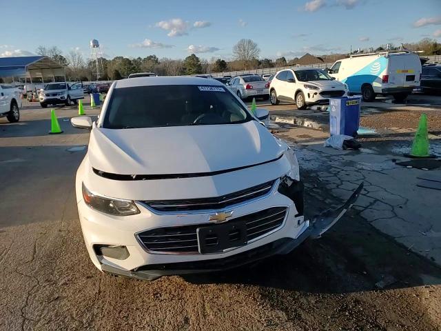 2018 Chevrolet Malibu - Image 11