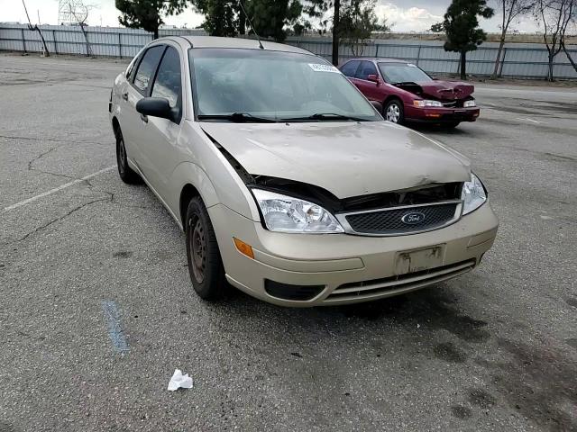 2007 Ford Focus - Image 11