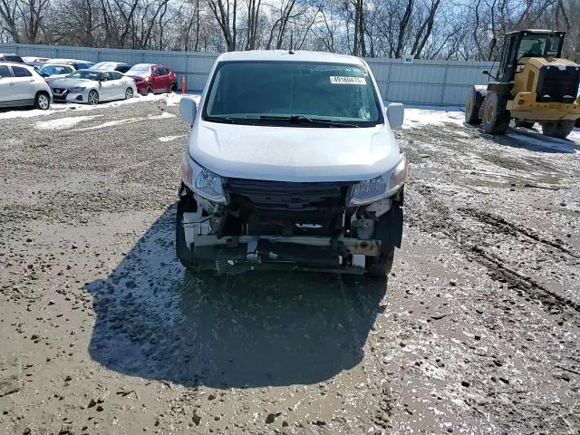 2015 Chevrolet Express - Image 14