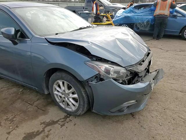 2015 Mazda 3 - Image 10