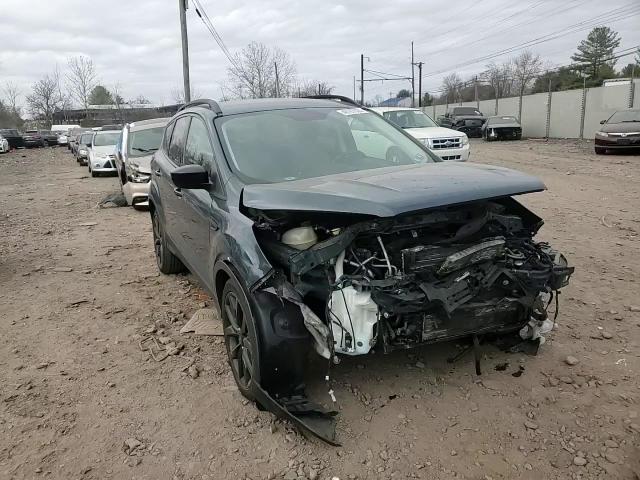 2019 Ford Escape - Image 12
