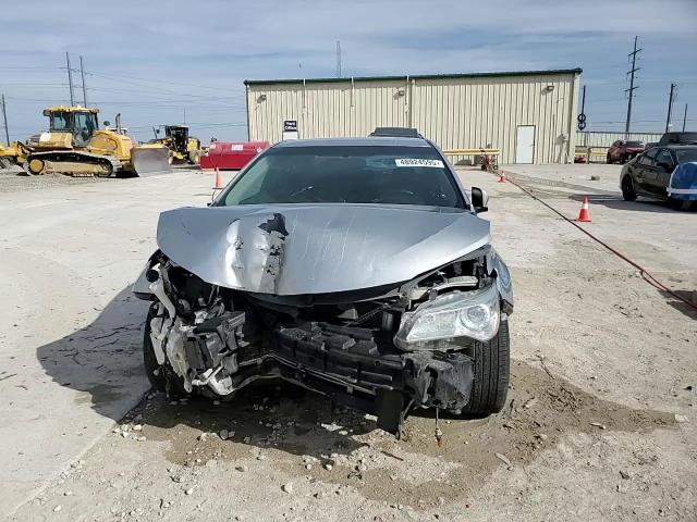 2015 Toyota Camry - Image 14