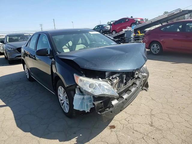 2013 Toyota Camry - Image 11