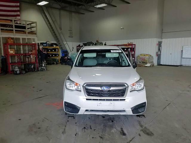 2018 Subaru Forester - Image 12