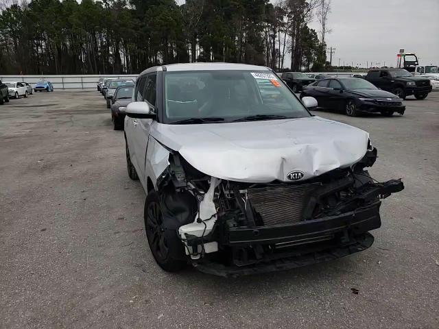 2021 Kia Soul - Image 12