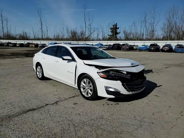 2020 Chevrolet Malibu - Image 13