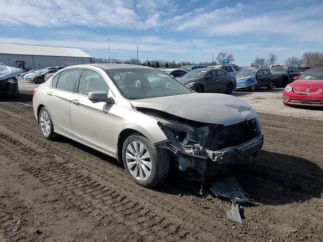 2013 Honda Accord - Image 11