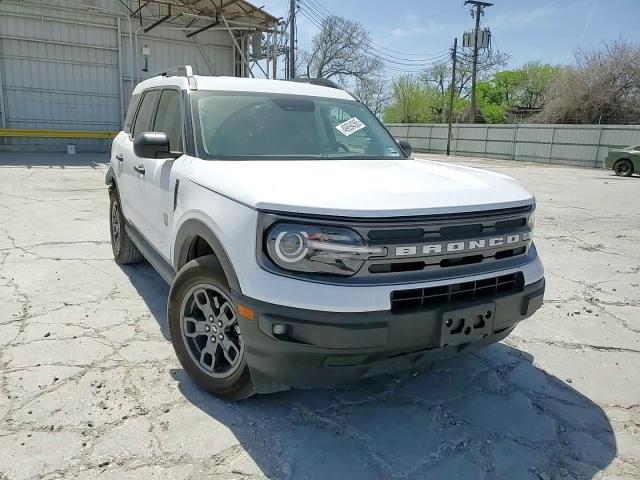 2023 Ford Bronco - Image 10