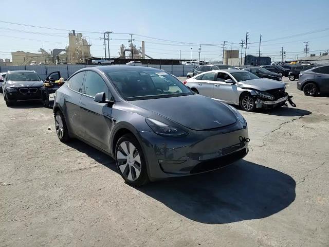 2023 Tesla Model Y VIN: 7SAYGDED0PF962539 Lot: 49876275