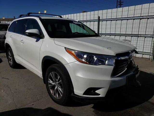 2014 Toyota Highlander - Image 11