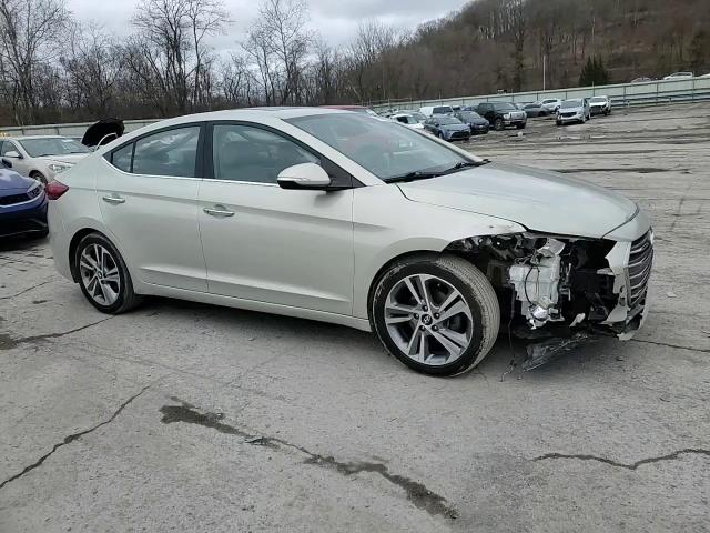 2017 Hyundai Elantra - Image 11