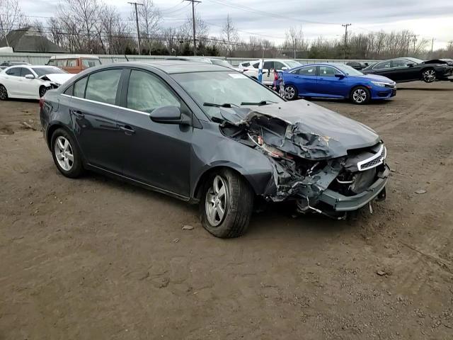 2013 Chevrolet Cruze - Image 11