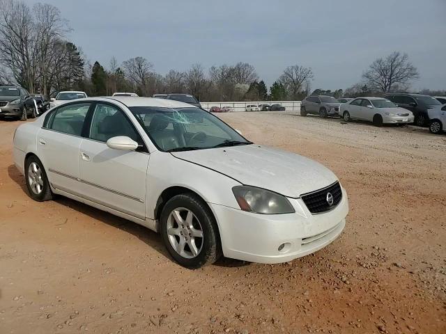 2005 Nissan Altima - Image 11