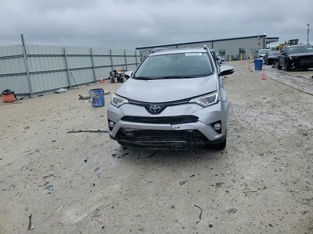 2018 Toyota RAV 4 - Image 14