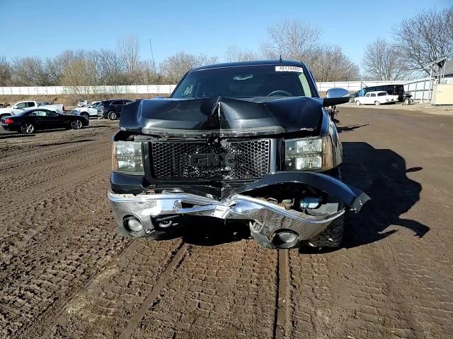 2011 GMC Sierra - Image 10