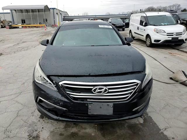 2015 Hyundai Sonata - Image 14