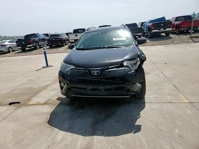 2017 Toyota RAV 4 - Image 12