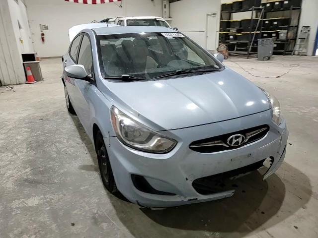 2013 Hyundai Accent - Image 11