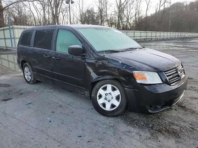 2010 Dodge Caravan - Image 11