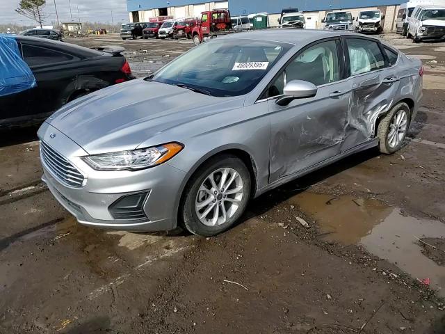 2020 Ford Fusion - Image 11