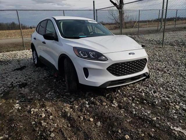 2020 Ford Escape - Image 11