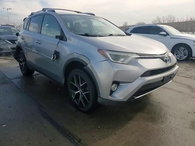 2016 Toyota RAV 4 - Image 15