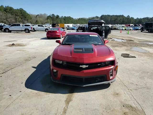 2014 Chevrolet Camaro - Image 10