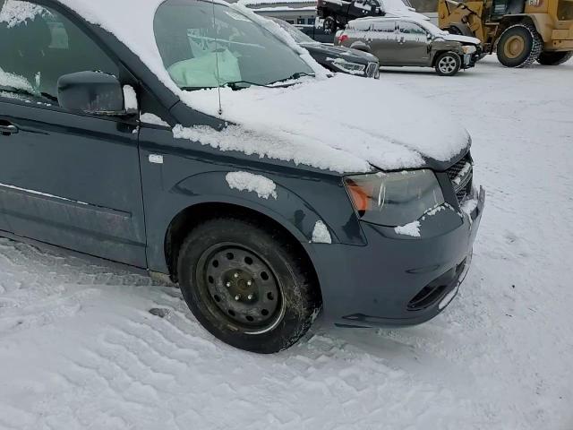 2014 Dodge Caravan - Image 12