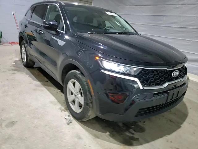 2021 Kia Sorento - Image 11