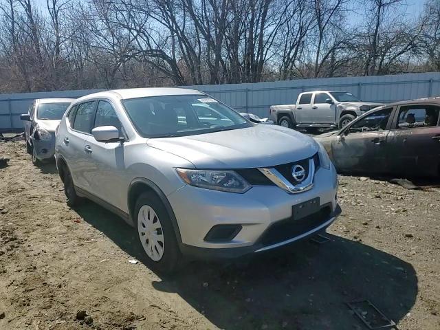 2016 Nissan Rogue - Image 12