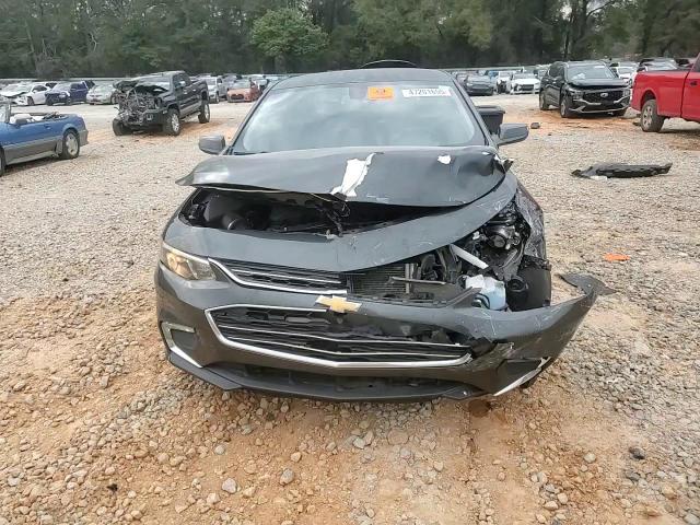 2017 Chevrolet Malibu - Image 11