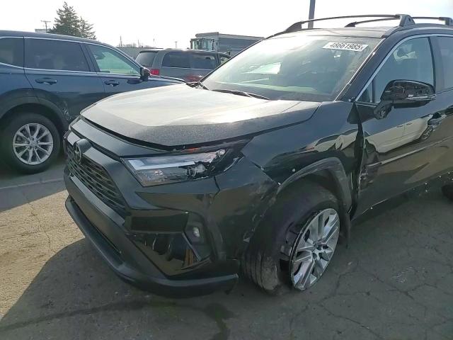 2024 Toyota RAV 4 - Image 12