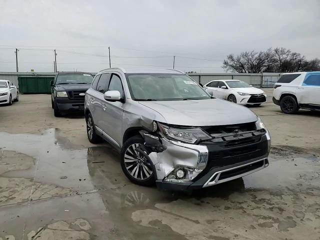 2019 Mitsubishi Outlander - Image 12