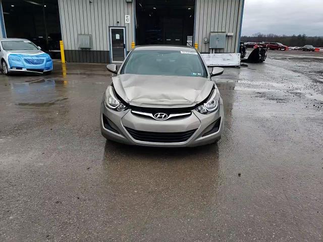 2014 Hyundai Elantra - Image 14