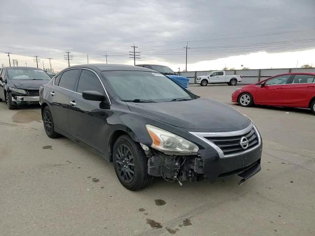 2013 Nissan Altima - Image 10